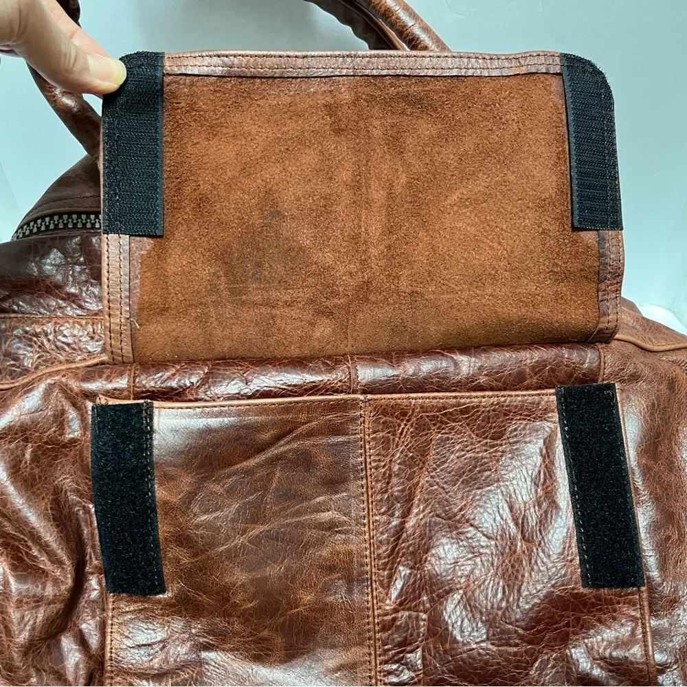 Handcrafted Leather With Zippered Compartments Traveling Duffel Bag Size XL